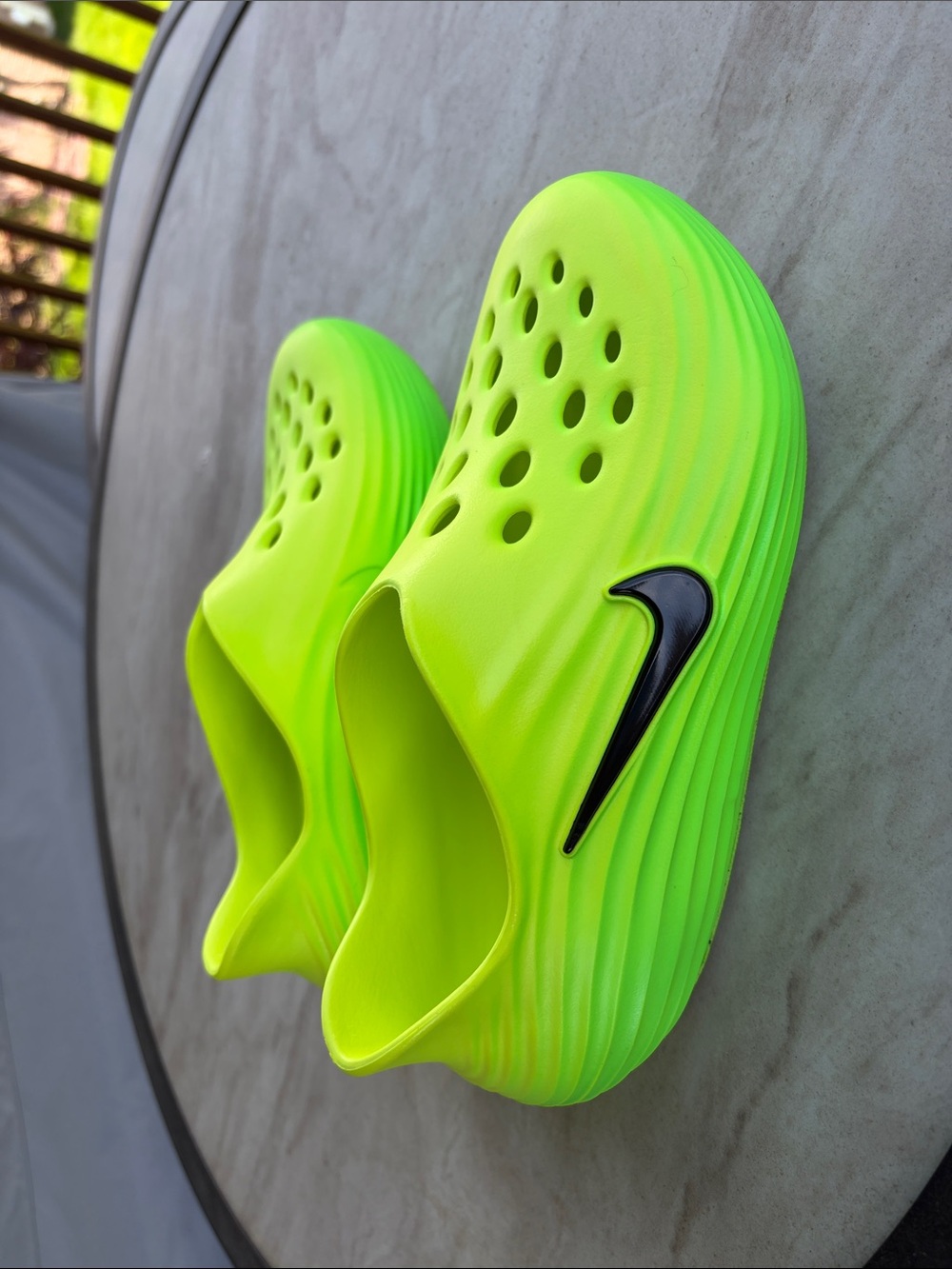Nike Kids Neon Yellow-Green Slip-On Clog Shoes - Picture 2 of 4